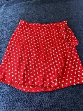 Madewell Red Daisy Wrap Skater Skirt
